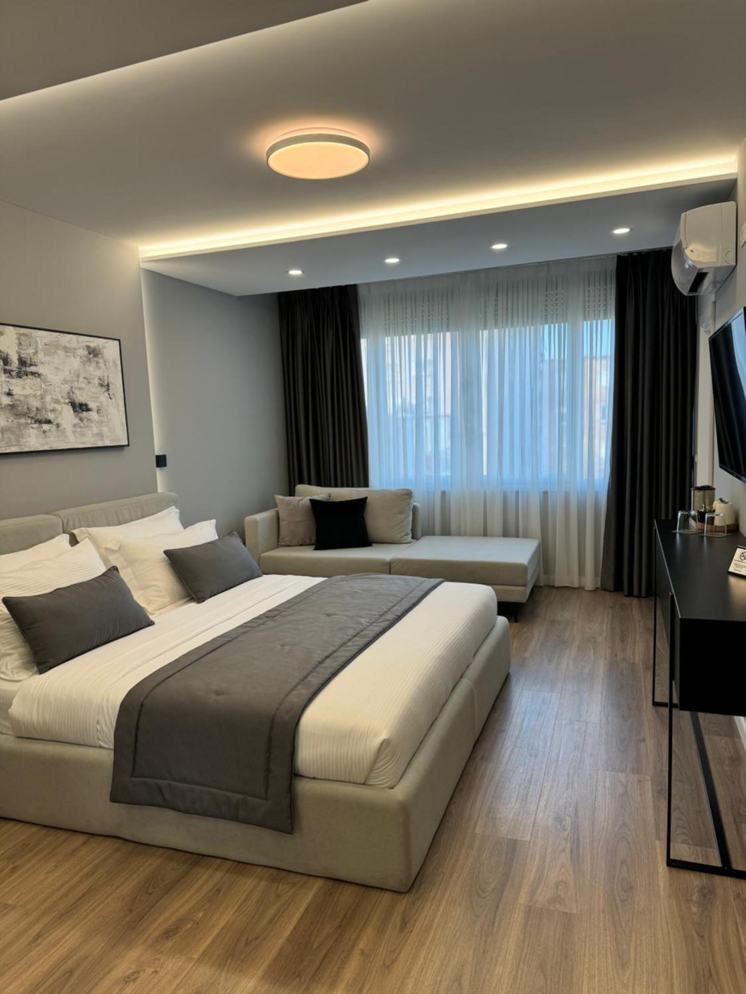 L'hotel Hotel